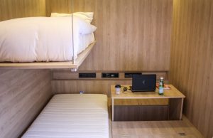 Desain Kamar Hotel 3x3 Sederhana Kayu