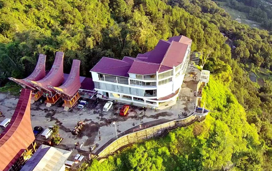 Tongkonan Lempe Resort Lolai Toraja