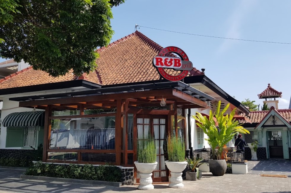 Fine Dining R&B Grill Yogyakarta