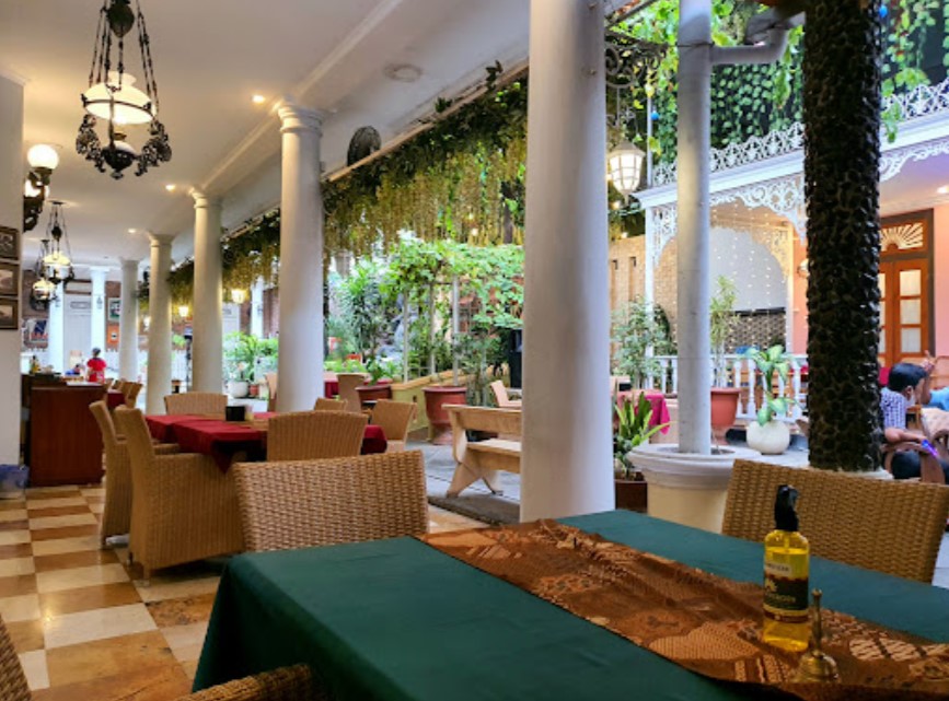 Pesta Keboen Restoran Semarang