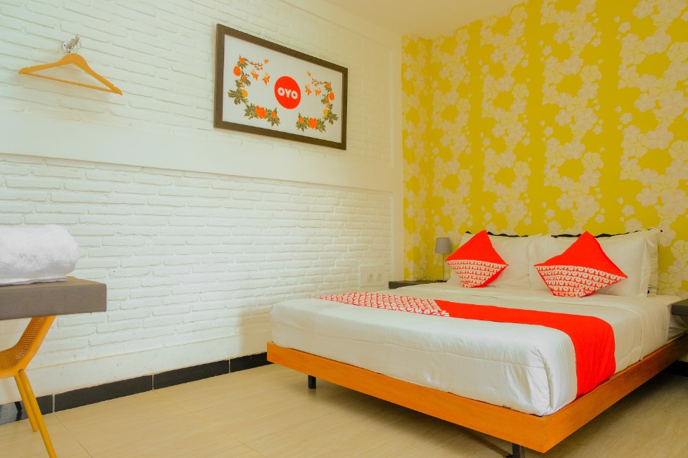 OYO 354 32 Guest House Dekat Alun-Alun Batu