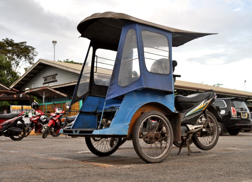 Alat Transportasi Tradisional Bentor