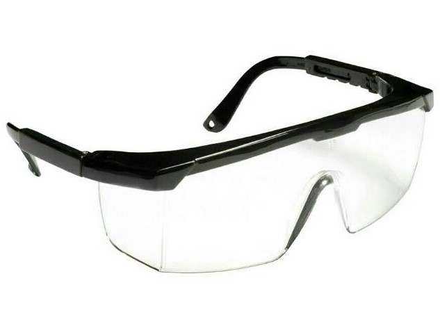 Alat keselamatan kerja di Laboratorium Kacamata Keselamatan