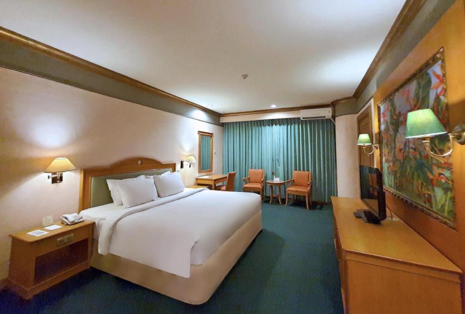  Tunjungan Hotel Surabaya Dengan Fasilitas Bathub