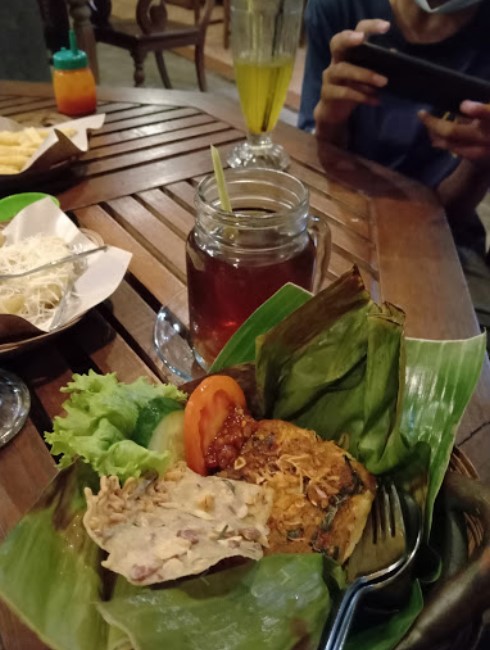 Angkringan dan Cafe Joe di Ungaran