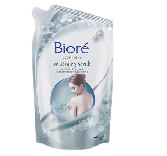 Biore Body Foam Whitening Scrub