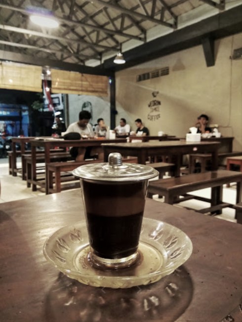 Cafe Kopi Kota Gresik Murah