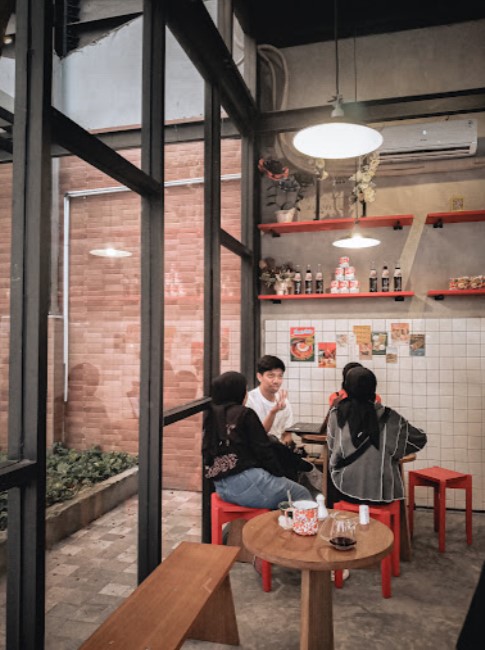 Jiakopi Cafe di Merr Surabaya Instagramable