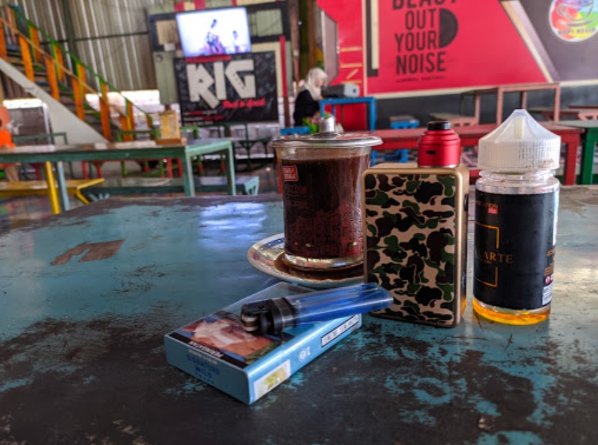 Kopi Kelir Cafe di Gresik