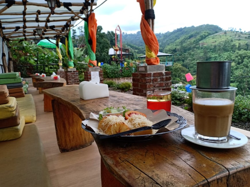 LERENG ANTENG Panoramic Coffee di Lembang Bandung