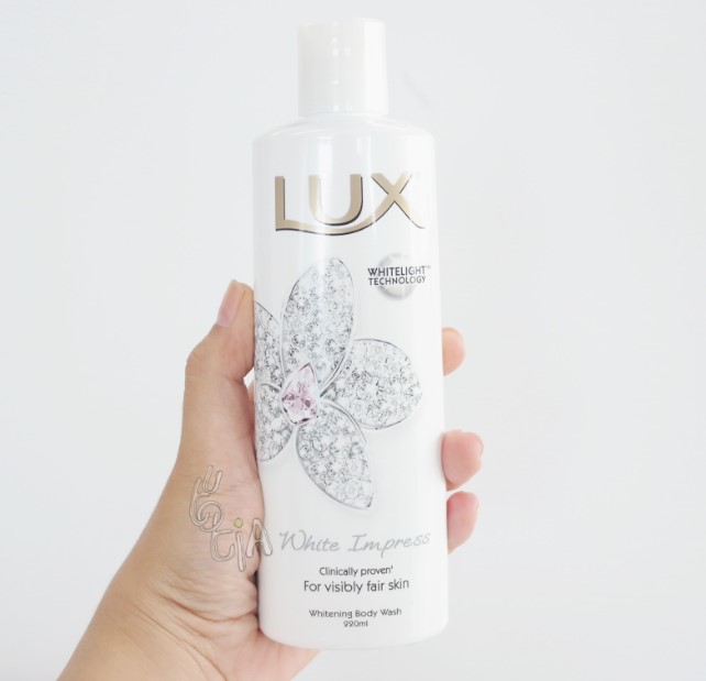 Lux White Impress Whitening Body Wash