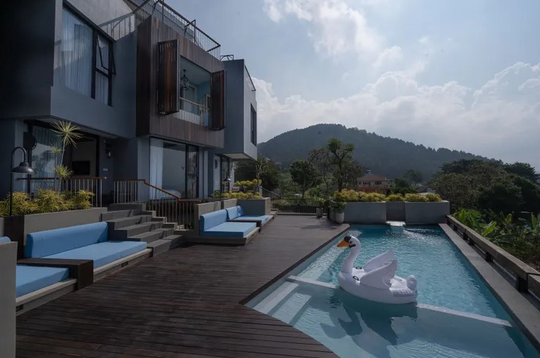Villa SVASANA JAVA 3 Batu Malang Dengan Private Pool