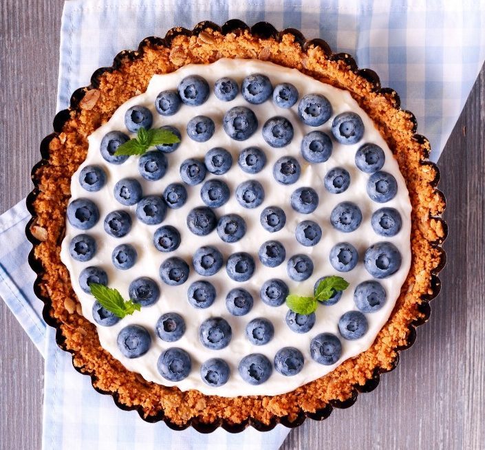 Yogurt and Blueberry Cream pie