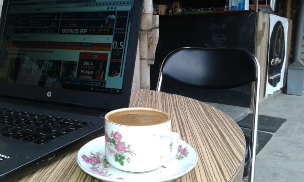 B Coffee di Bangkalan Madura