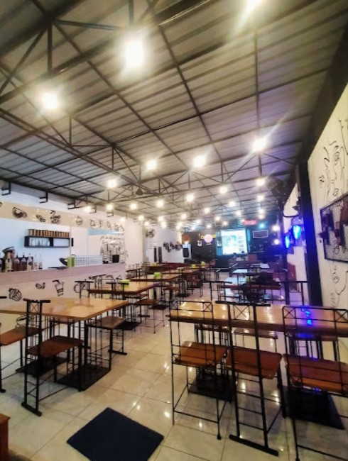 ORNAMENT CAFE JOMBANG Bagus