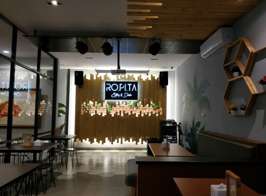 Ropita Eatery & Drinks