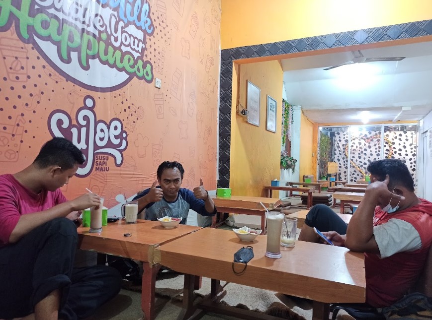 Sujoe Cafe di Tegal