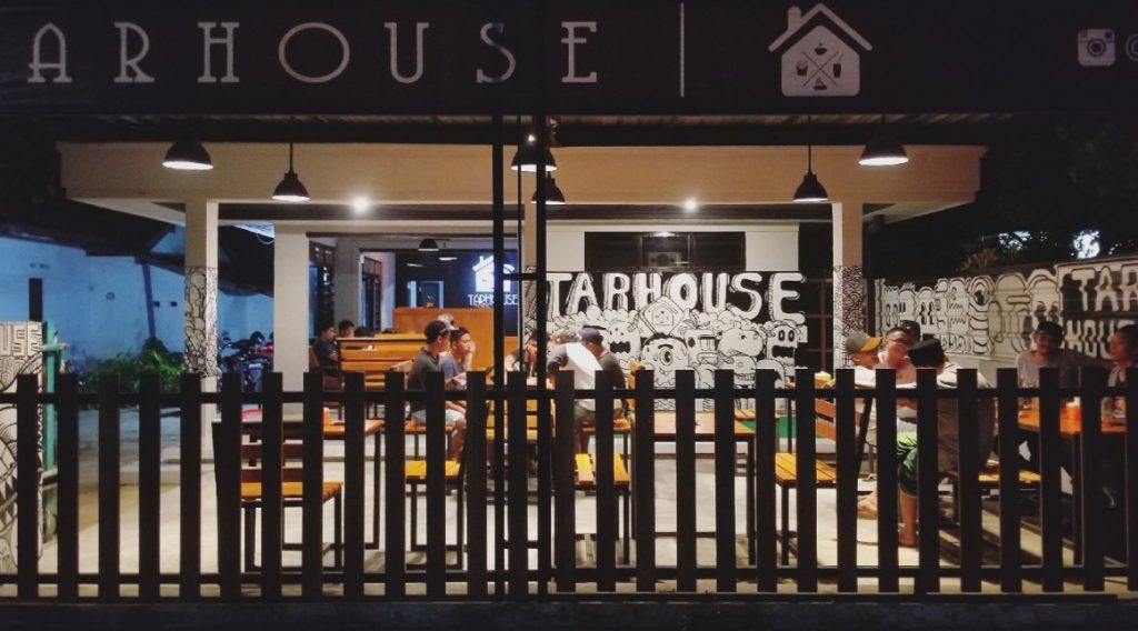 Tarhouse Cafe di Bangkalan Madura