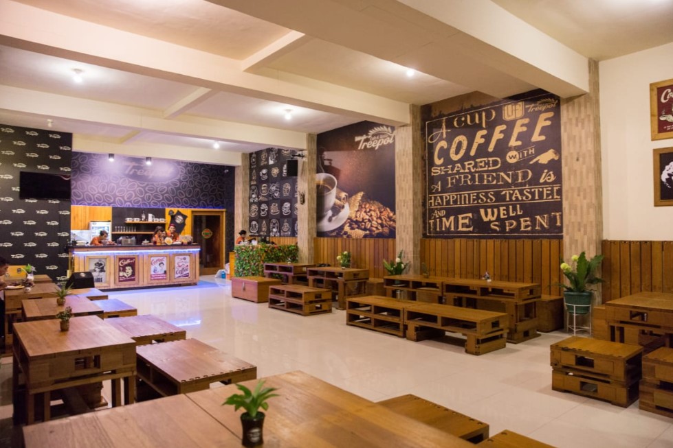 Foresthree kitchen x tempat bercakap kopi kediri