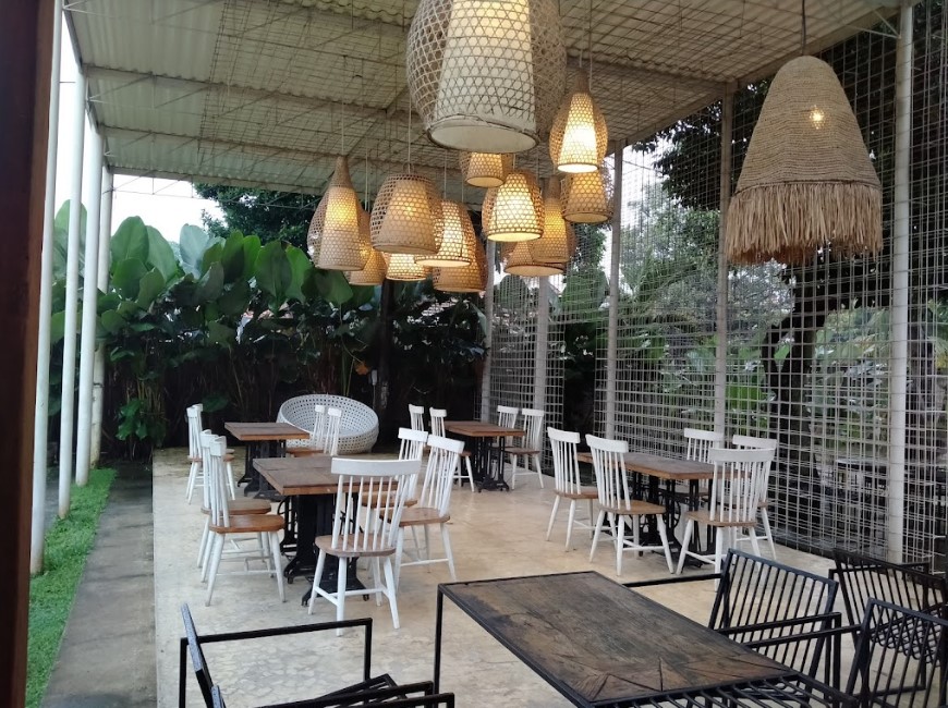 ARTiVATOR Cafe di Depok