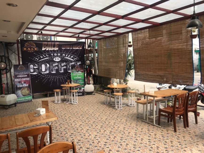 Bale Coffee & Karaoke Tanjungbala