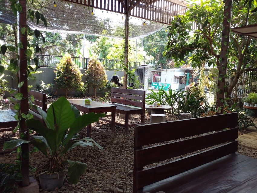DN Cafe Taman Pandaan