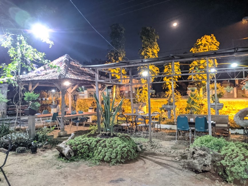 Kedai Kopi Saung Kendi