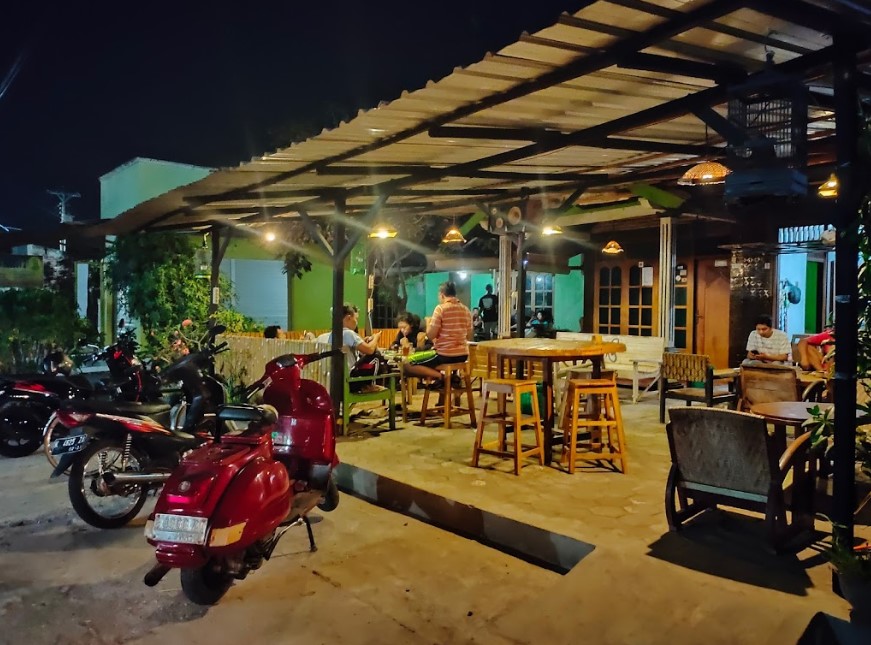 Kopiss Cafe di Pati