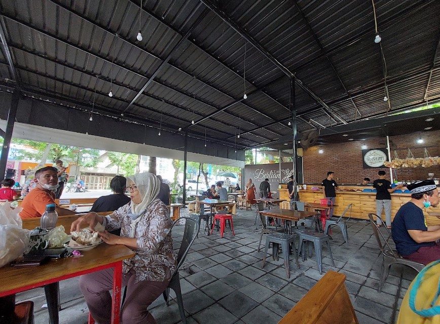 Berlian Cafe Lamongan