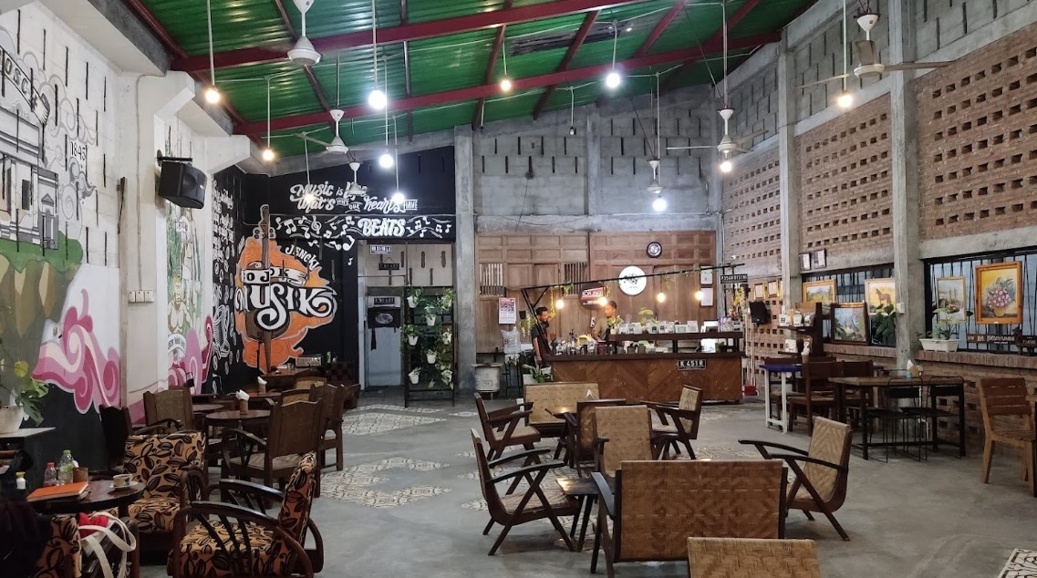 Kedai Kopi Omah Jengki Ngawi