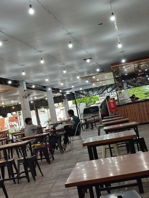 Liek Coffee Cafe, Pasar Ikan Lamongan Kota lamongan