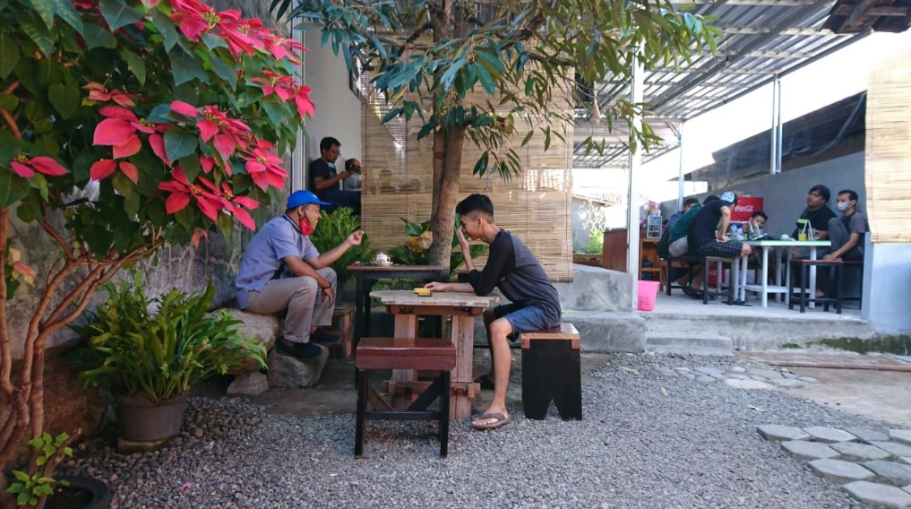 Mburie Bengkel Warung Kopine Magetan