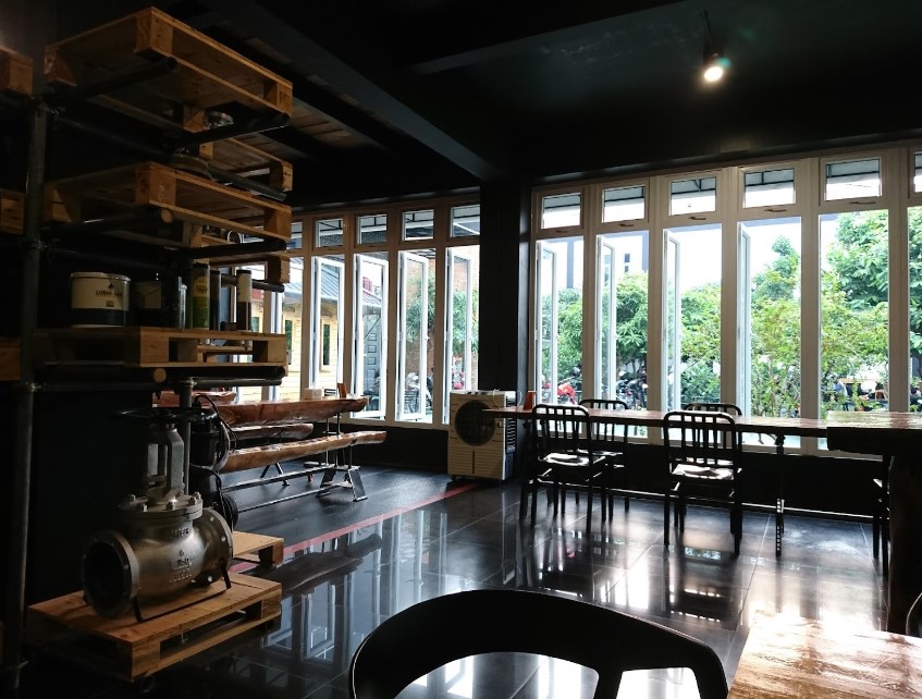 One Refinery Coffee Shop Pekanbaru