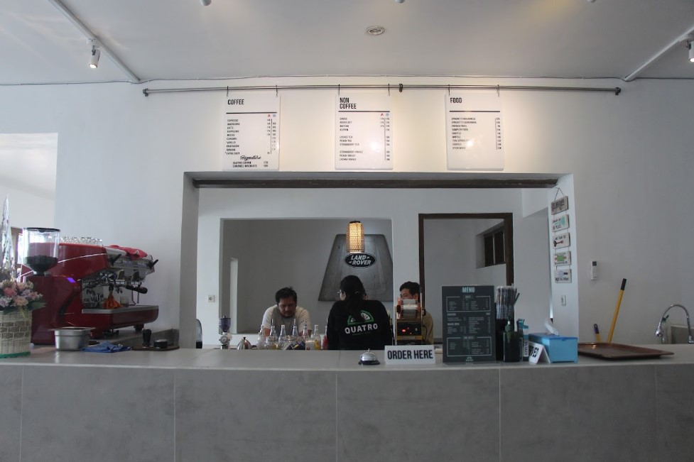 Quatro Coffee & Eatery Probolinggo