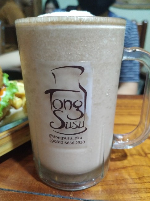 Tong Susu Cafe Sudirman Pekanbaru