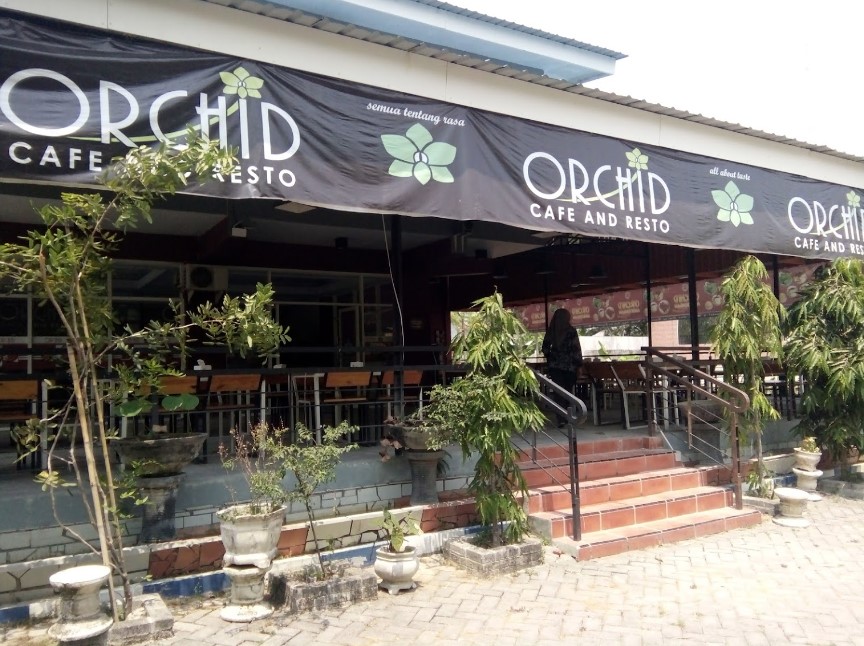 ORCHID Cafe and Resto Bojonegoro