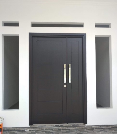 Desain Kusen Pintu dan Jendela Minimalis Perumahan