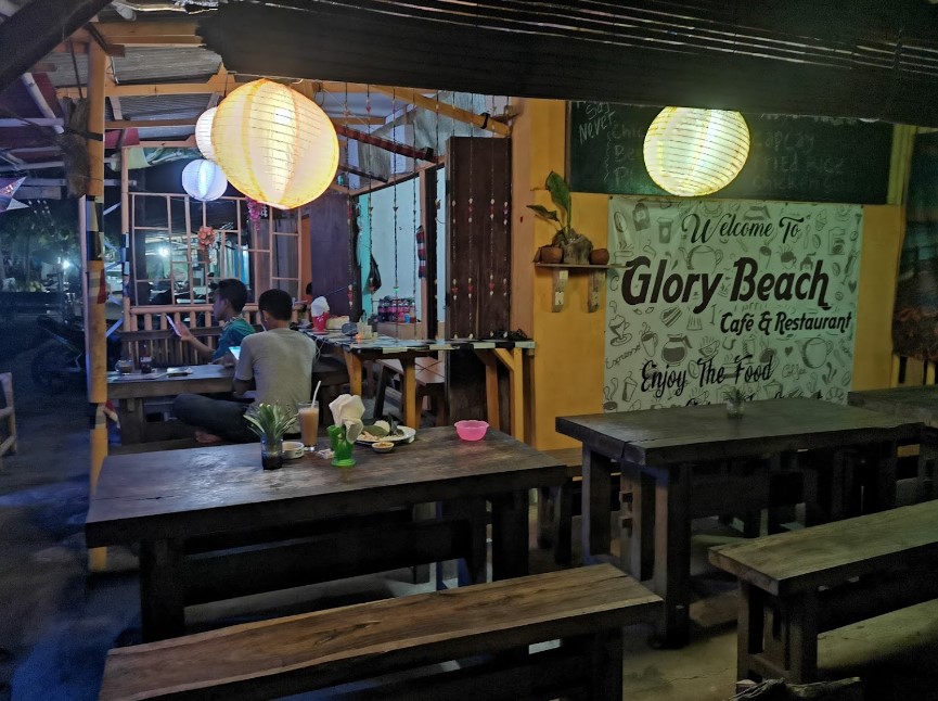 Glory Beach Café & Restaurant