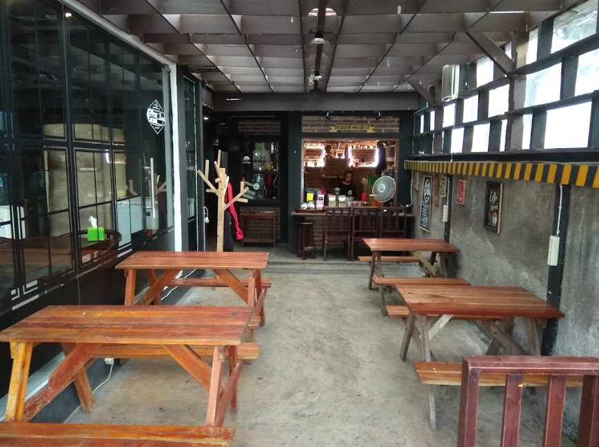 Warung si Hitam Sukabumi