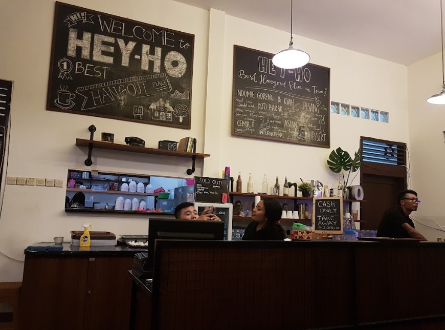 Heyho Cafe and Coffee Bar