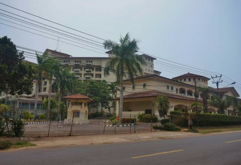 Hotel Angker di Anyer