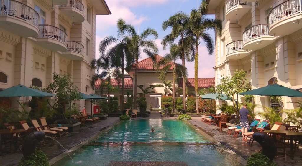 Hotel Angker di Jogja The Phoenix Hotel