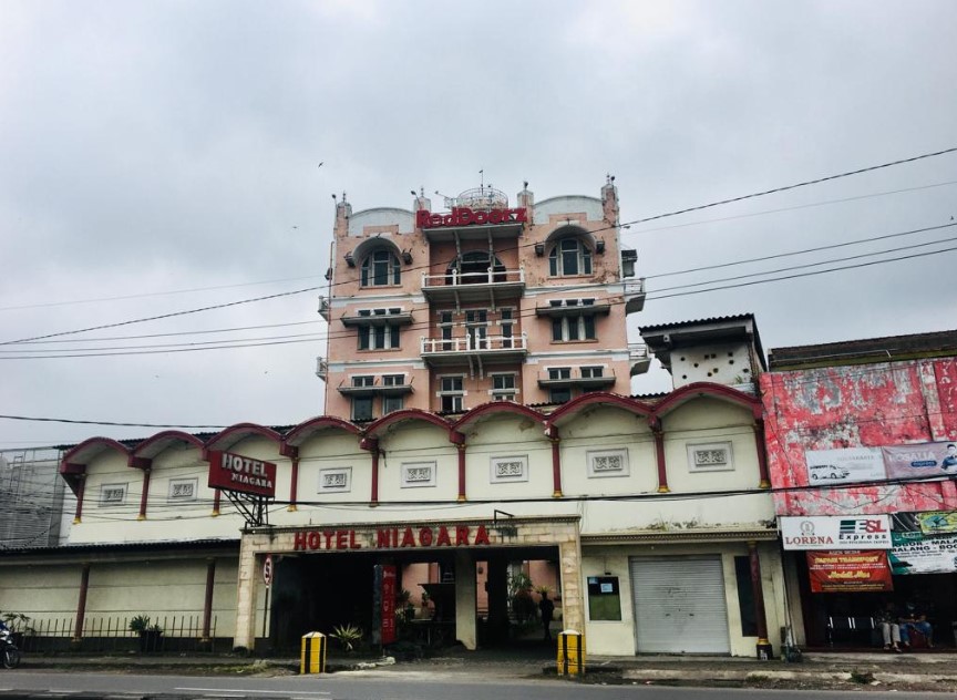 Hotel Niagara Malang Angker